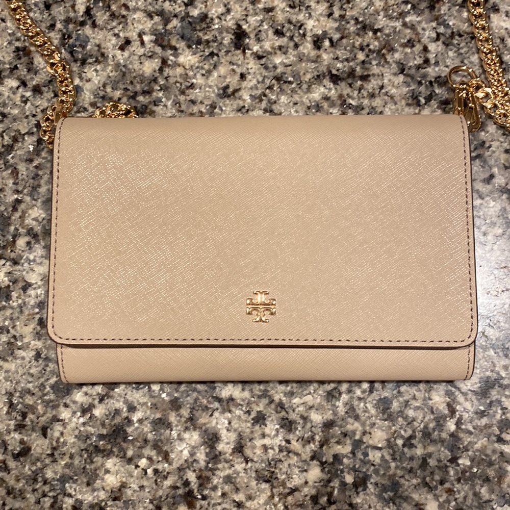 Tory Burch Wallet on Chain
